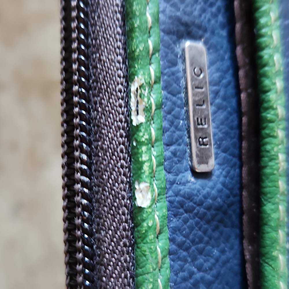 Relic blue and purple butterfly wristlet wallet - Picture 5 of 13